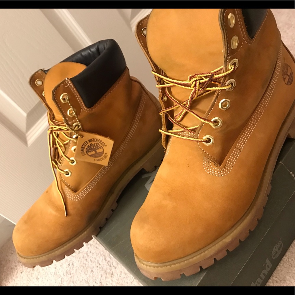 Timberland
Men's 6" Premium Waterproof Boots